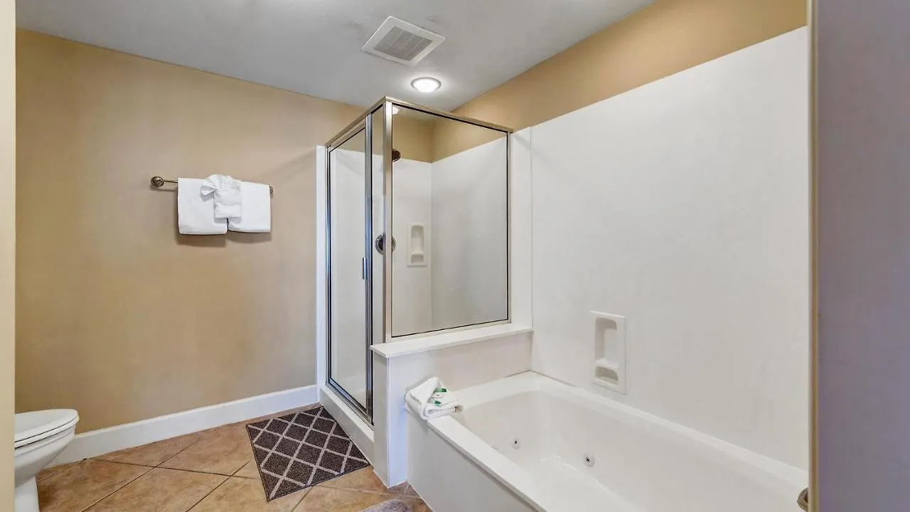 Harbor Landing 203B - Spacious Condo With Views Of The Harbor And Gulf Destin 0*,